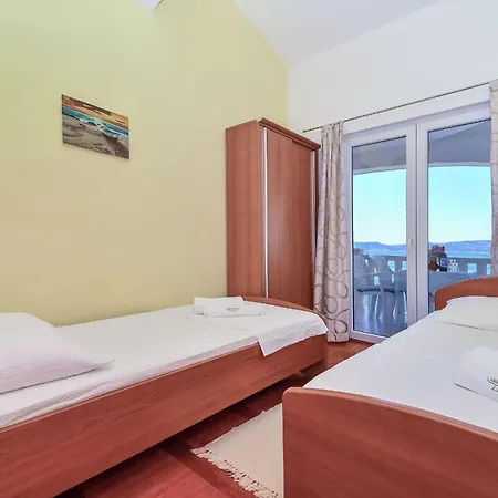 Nevi Appartement *